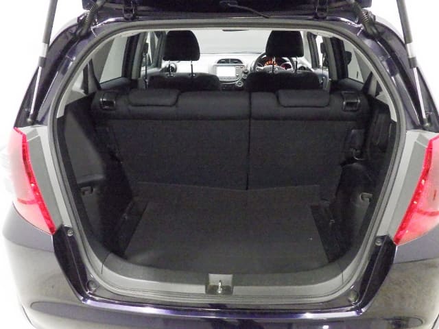 HONDA Fit thumbnail 6
