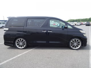 2010 TOYOTA Vellfire