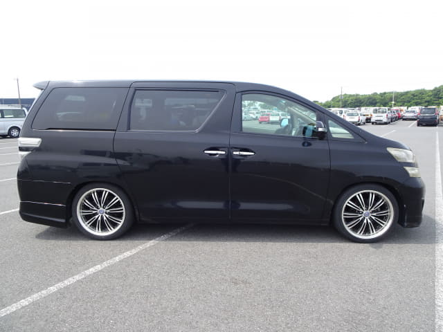 TOYOTA Vellfire thumbnail 6
