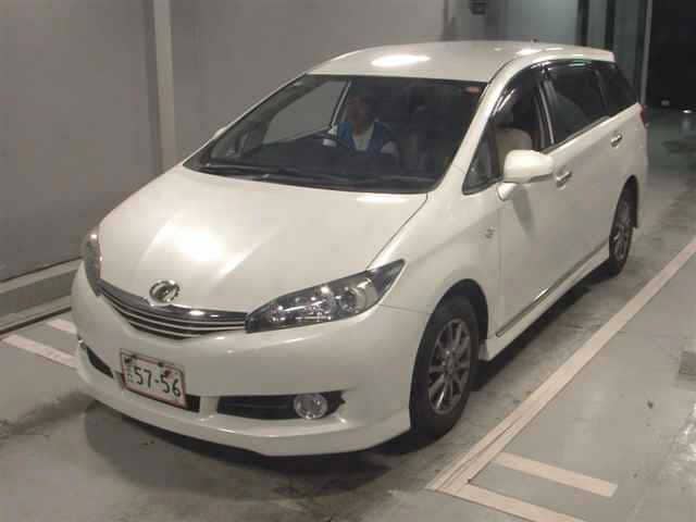 TOYOTA Wish thumbnail 50