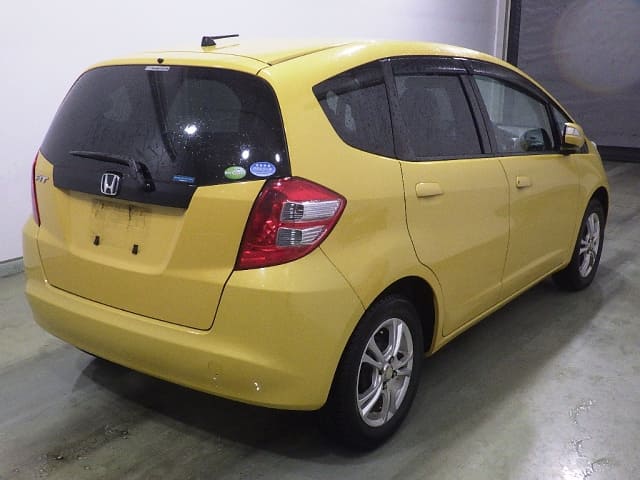 HONDA Fit thumbnail 6