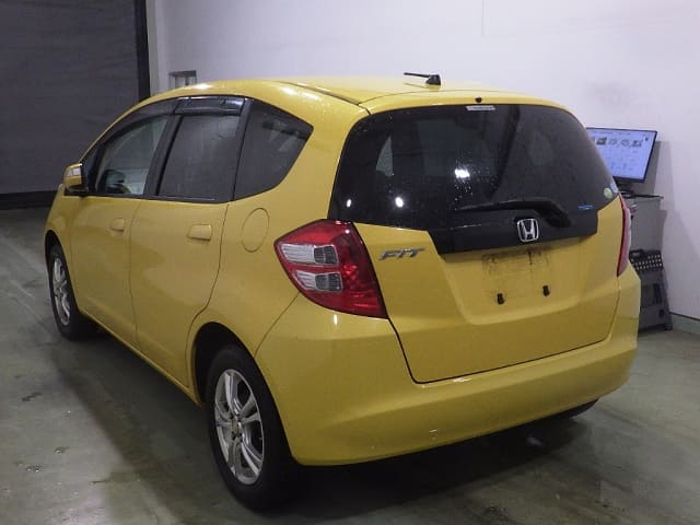 HONDA Fit thumbnail 2