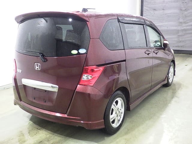 HONDA Freed thumbnail 5