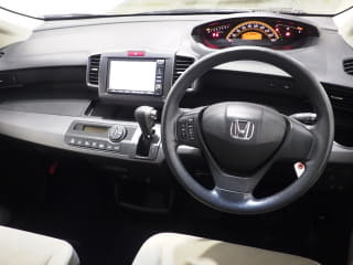 2010 HONDA Freed