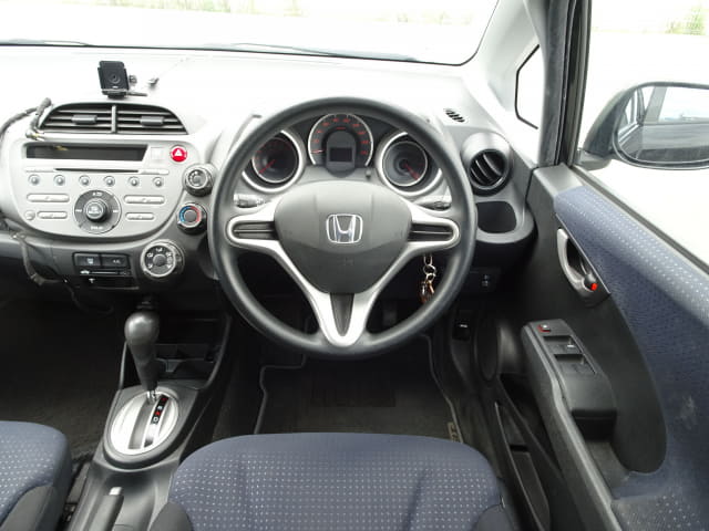 HONDA Fit thumbnail 32