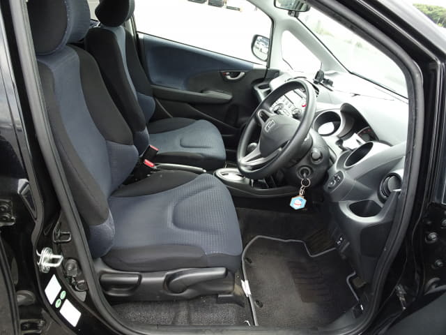 HONDA Fit thumbnail 25