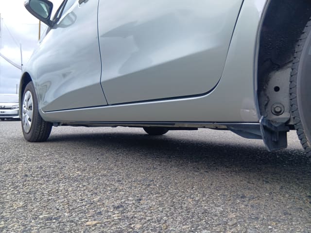 TOYOTA Vitz thumbnail 19