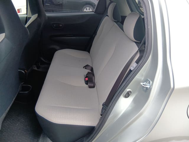 TOYOTA Vitz thumbnail 27