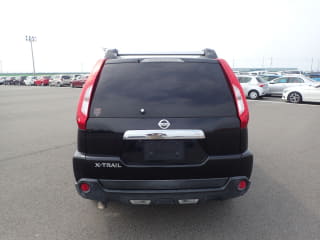 2011 NISSAN X-Trail