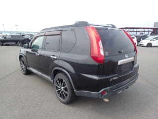 2011 NISSAN X-Trail