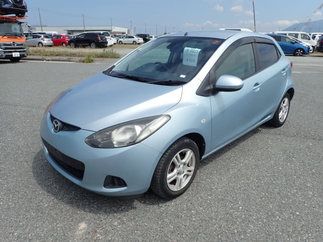 MAZDA Demio