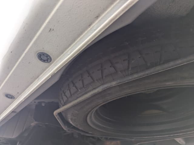 TOYOTA Noah thumbnail 30