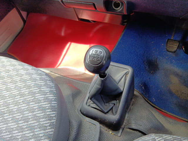 TOYOTA Hiace Van thumbnail 27
