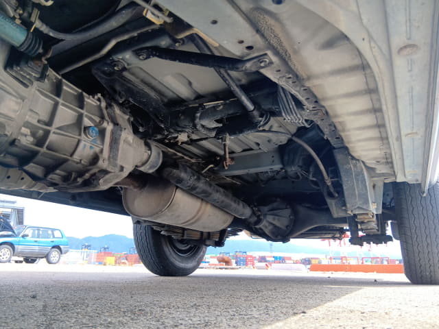 TOYOTA Hiace Van thumbnail 35