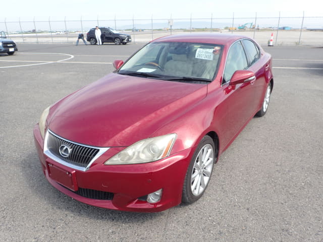 LEXUS IS