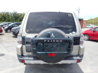 2007 MITSUBISHI Pajero