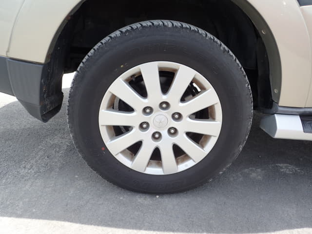 MITSUBISHI Pajero thumbnail 11