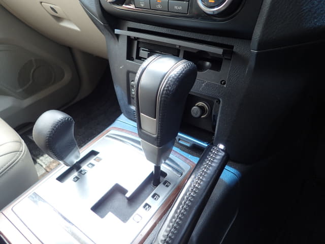 MITSUBISHI Pajero thumbnail 39