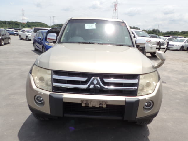 MITSUBISHI Pajero thumbnail 8