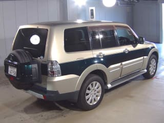 2007 MITSUBISHI Pajero