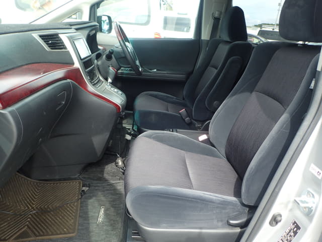 TOYOTA Vellfire thumbnail 26