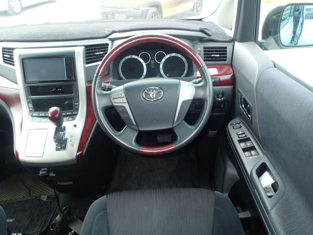 TOYOTA Vellfire thumbnail 33