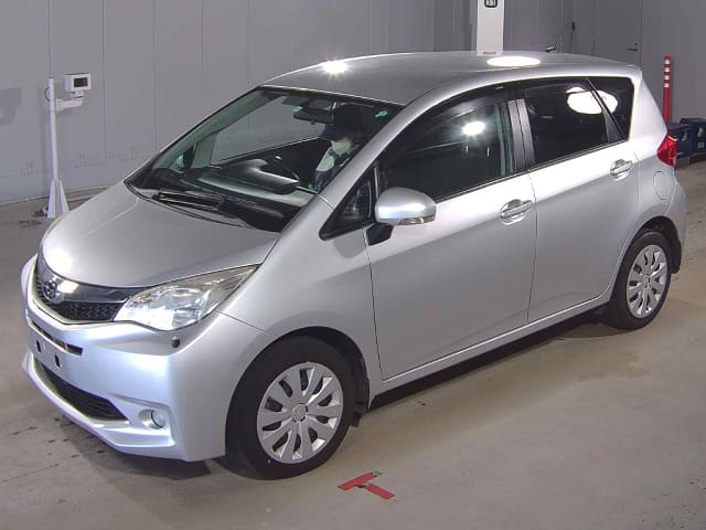 SUBARU Trezia