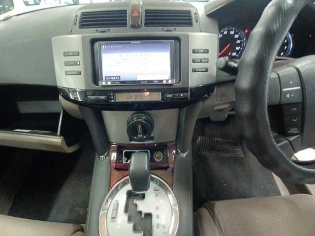 TOYOTA Mark X thumbnail 8