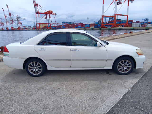 TOYOTA Mark II thumbnail 6