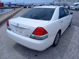 2004 TOYOTA Mark II