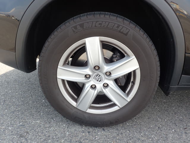 Porsche Cayenne thumbnail 11