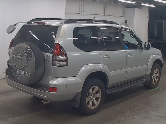 TOYOTA Land Cruiser Prado thumbnail 2