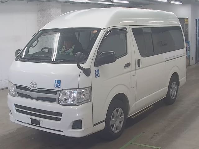 TOYOTA Hiace Van