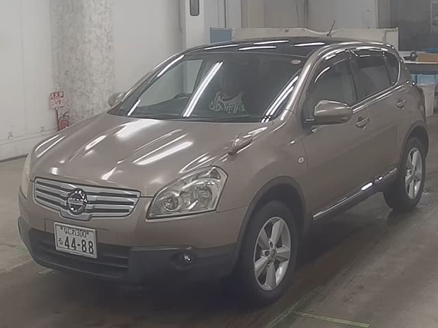 NISSAN Dualis