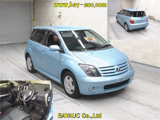 2005 TOYOTA IST