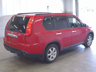 2010 NISSAN X-Trail