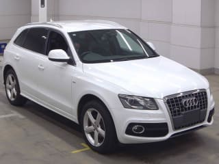 2011 AUDI Q5