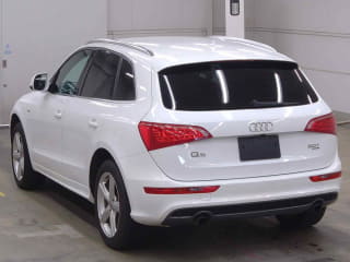 2011 AUDI Q5