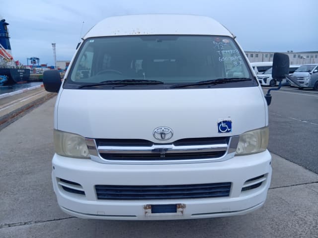 TOYOTA Hiace Commuter thumbnail 8
