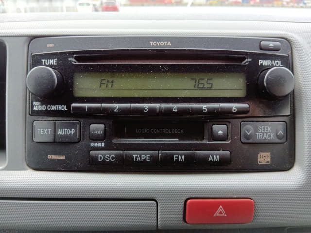 TOYOTA Hiace Commuter thumbnail 40