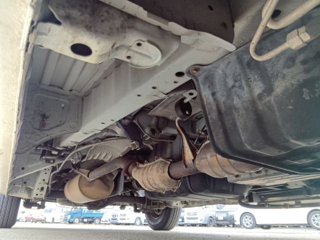 TOYOTA Hiace Commuter thumbnail 23