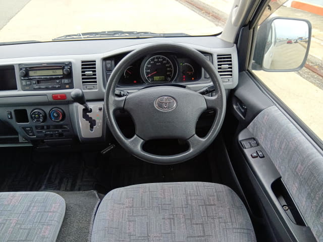 TOYOTA Hiace Commuter thumbnail 35