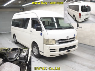 2005 TOYOTA Hiace Commuter