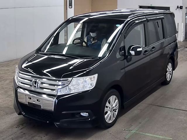 2011 HONDA Step WGN