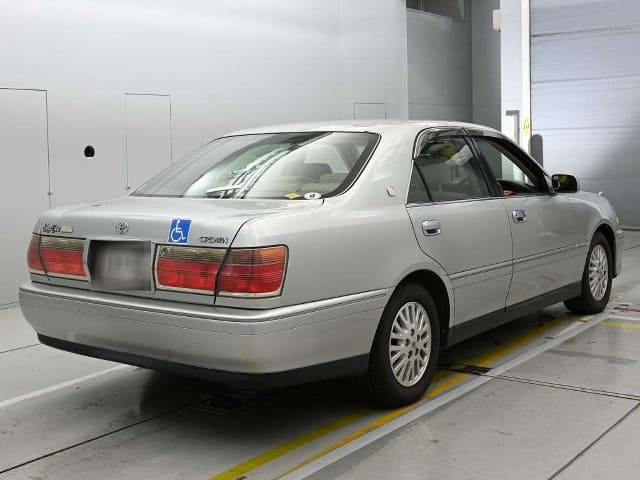 TOYOTA Crown thumbnail 2