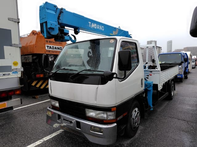 MITSUBISHI Canter
