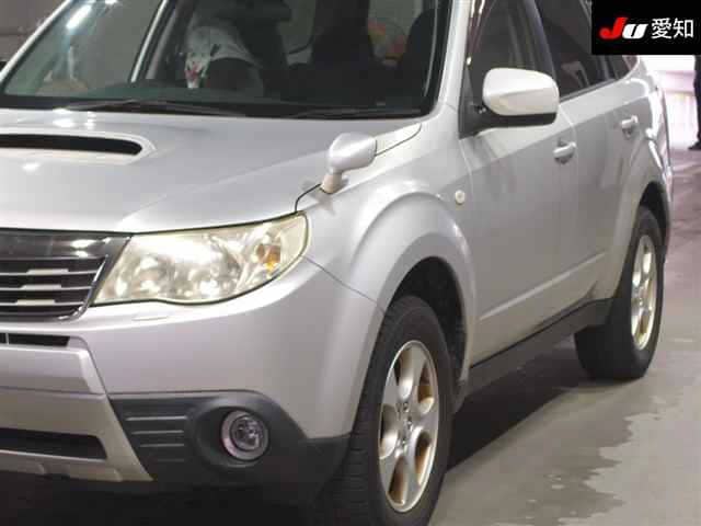 SUBARU Forester thumbnail 7