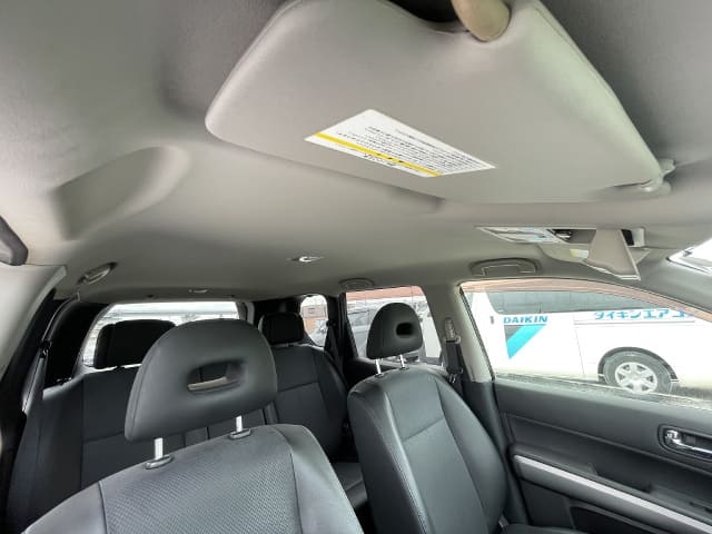 NISSAN X-Trail thumbnail 24