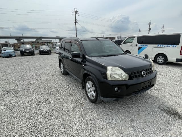 NISSAN X-Trail thumbnail 7