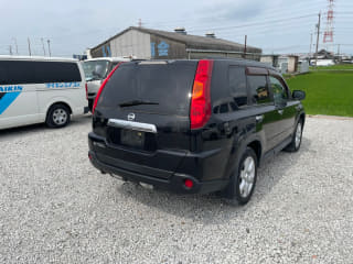 2010 NISSAN X-Trail